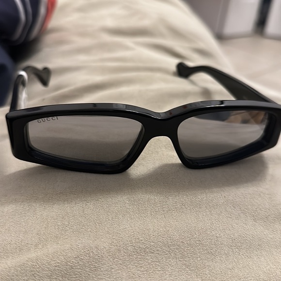 Gucci Silver Mirrored 58MM Sunglasses - Picture 6 of 7